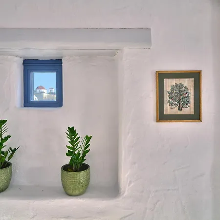 Villa Leticia With Pool With Amazing Sea Views, Paros Marpissa