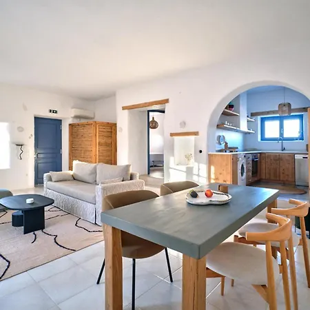 Leticia With Pool With Amazing Sea Views, Paros Villa Marpissa