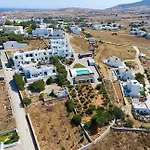 Вилла Leticia With Pool With Amazing Sea Views, Paros *