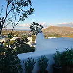 Leticia With Pool With Amazing Sea Views, Paros فيلة *