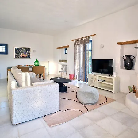 Leticia With Pool With Amazing Sea Views, Paros * Márpissa