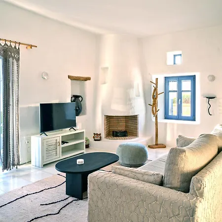 Leticia With Pool With Amazing Sea Views, Paros فيلة *
