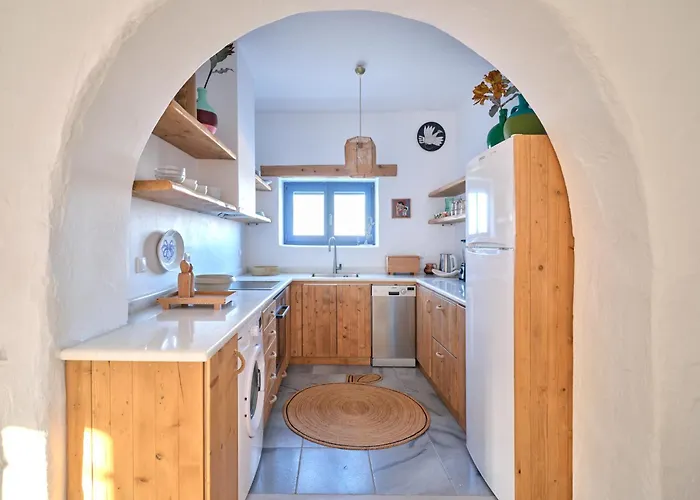 Leticia With Pool With Amazing Sea Views, Paros Villa *