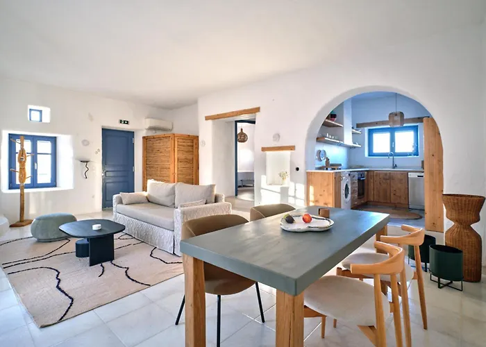 Leticia With Pool With Amazing Sea Views, Paros فيلة Márpissa